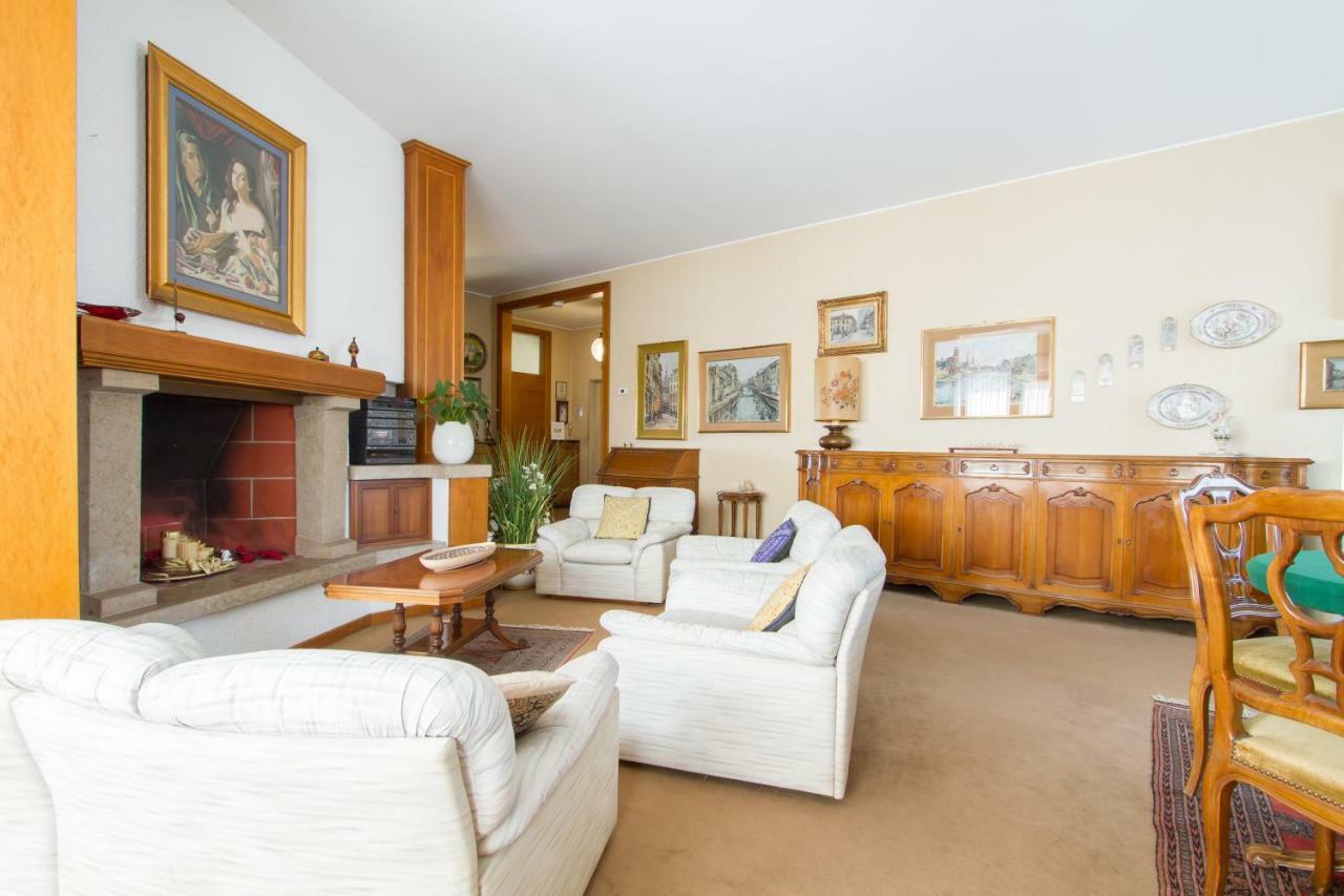 Appartamento Ampio E Indipendente Con Vista Giardino Paderno d'Adda 외부 사진